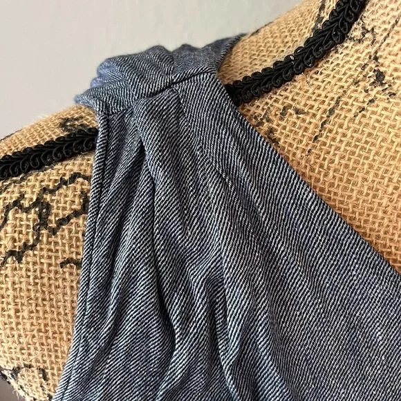 4/$20 Loft one shoulder chambray top size XXSP - Picture 4 of 10